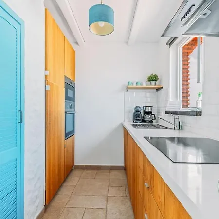 Vista Alboran - Family With Sea Views Villa